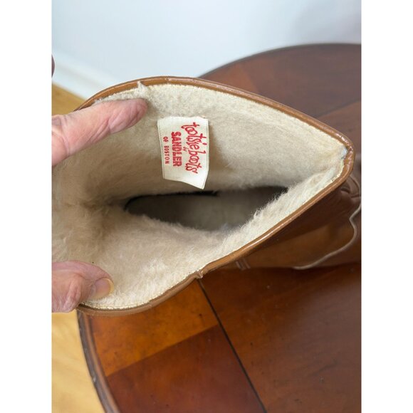 1970s/80s leather boots with fur lining by Tootsie Boots Sandler of Boston - Picture 7 of 8